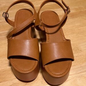 Bonnibel Tan Platform Sandals